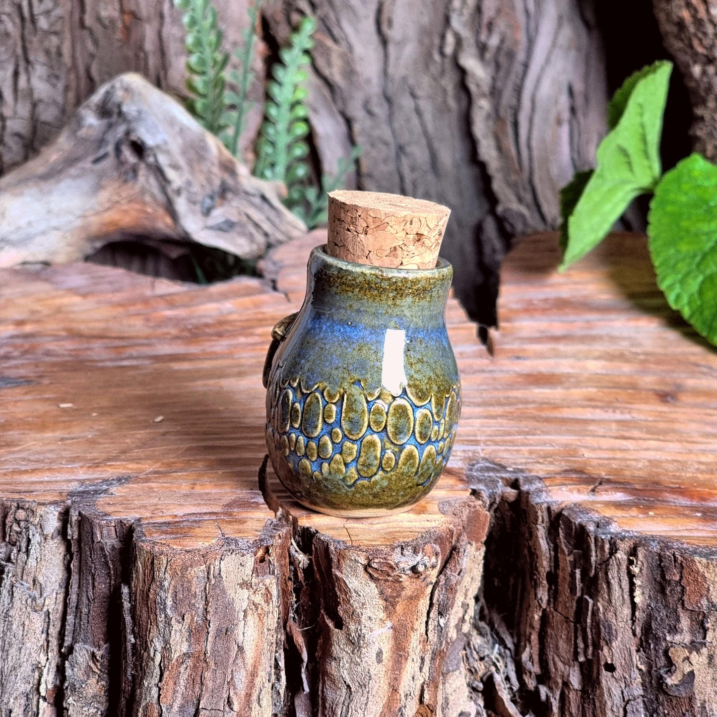 Herb Bottle NO. 3899