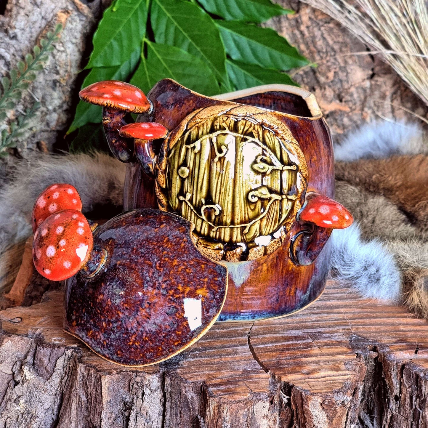 Suikerpotje met Paddenstoelen en Hobbit Deur NR. 4144