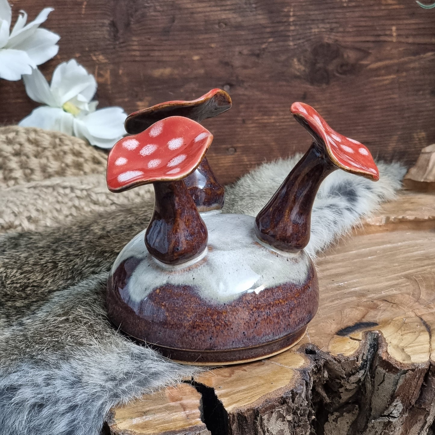 Mushroom Pot NO. 1214