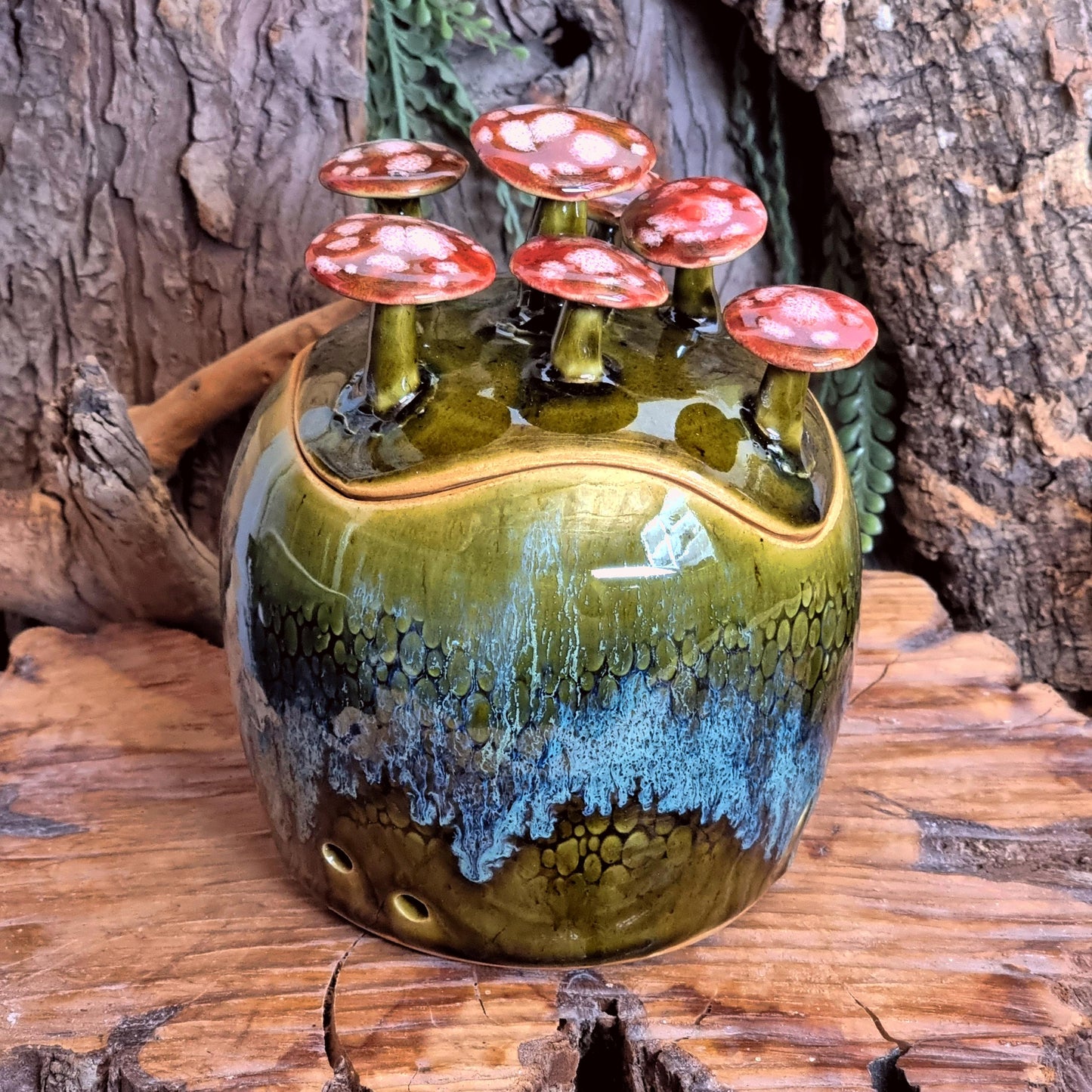 Knoflookpot met Paddenstoelen NR. 3821