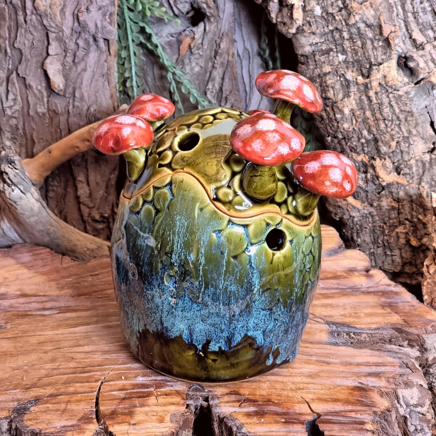 Knoflookpot met Paddenstoelen NR. 3827