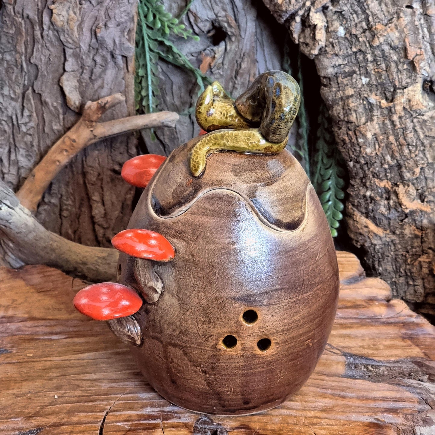 Knoflookpot met Paddenstoelen NR. 3832