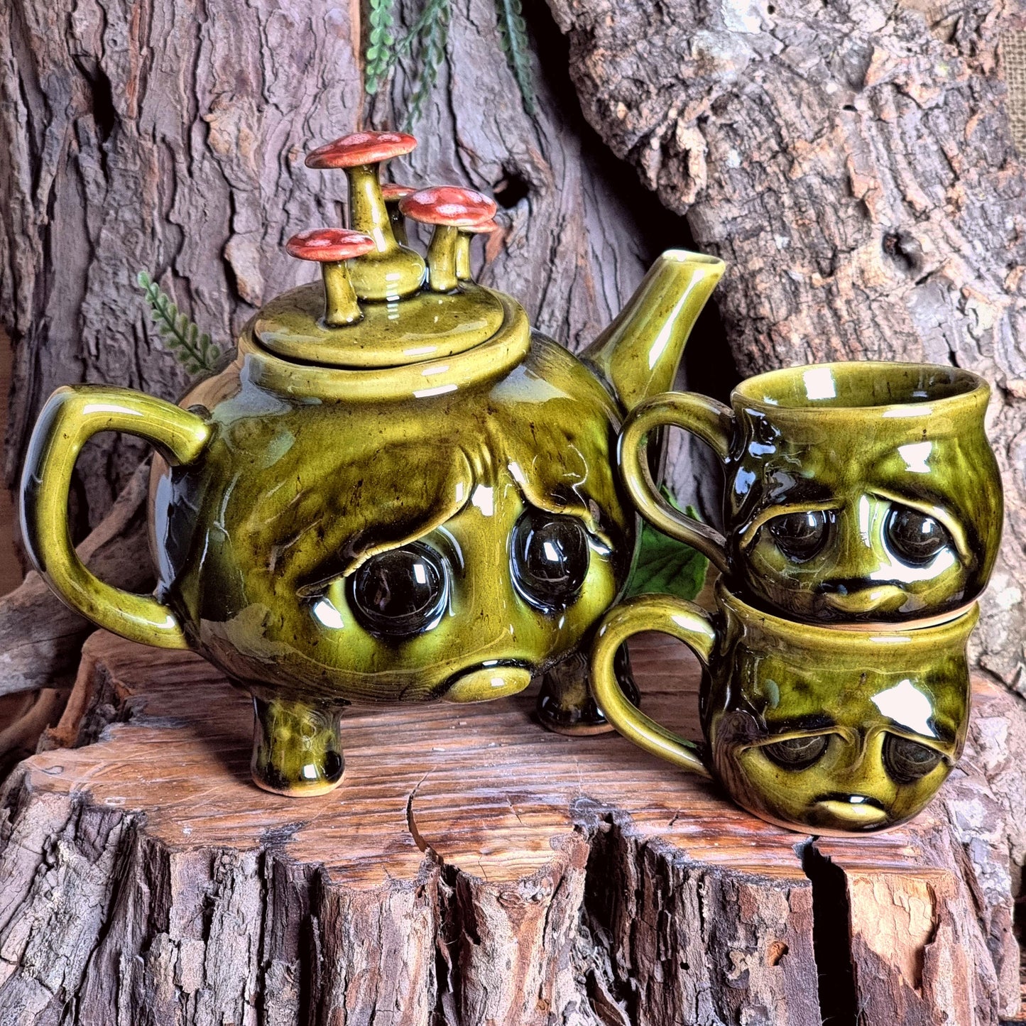 Teapot with Mugs Set No. 3992