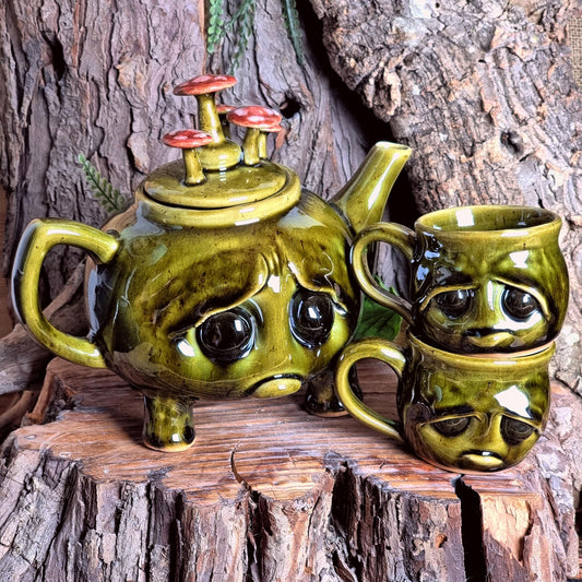 Teapot with Mugs Set No. 3992