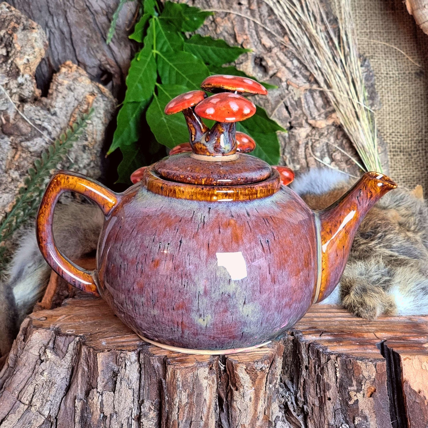 Theepot met Paddenstoelen NR. 4114