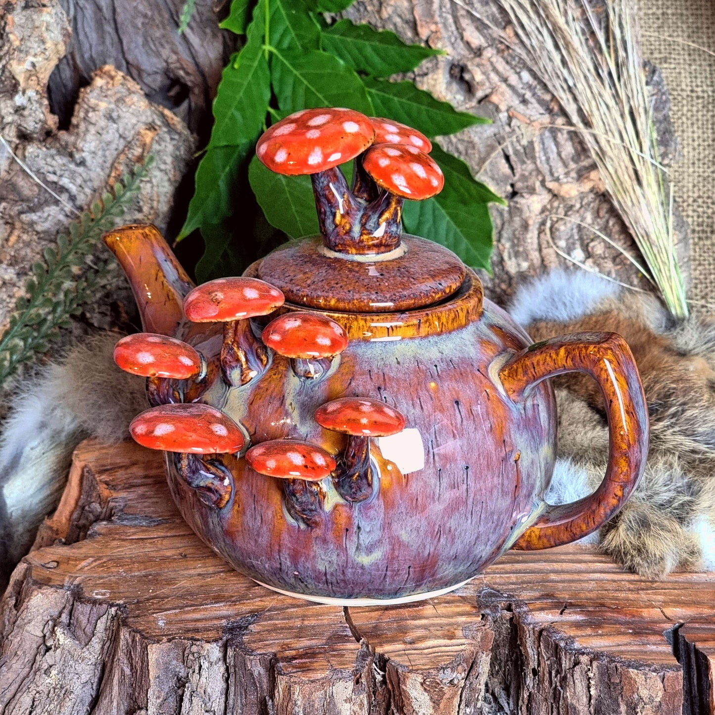Theepot met Paddenstoelen NR. 4114