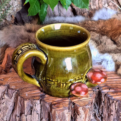 Tasse mit Pilzen NR. 4117