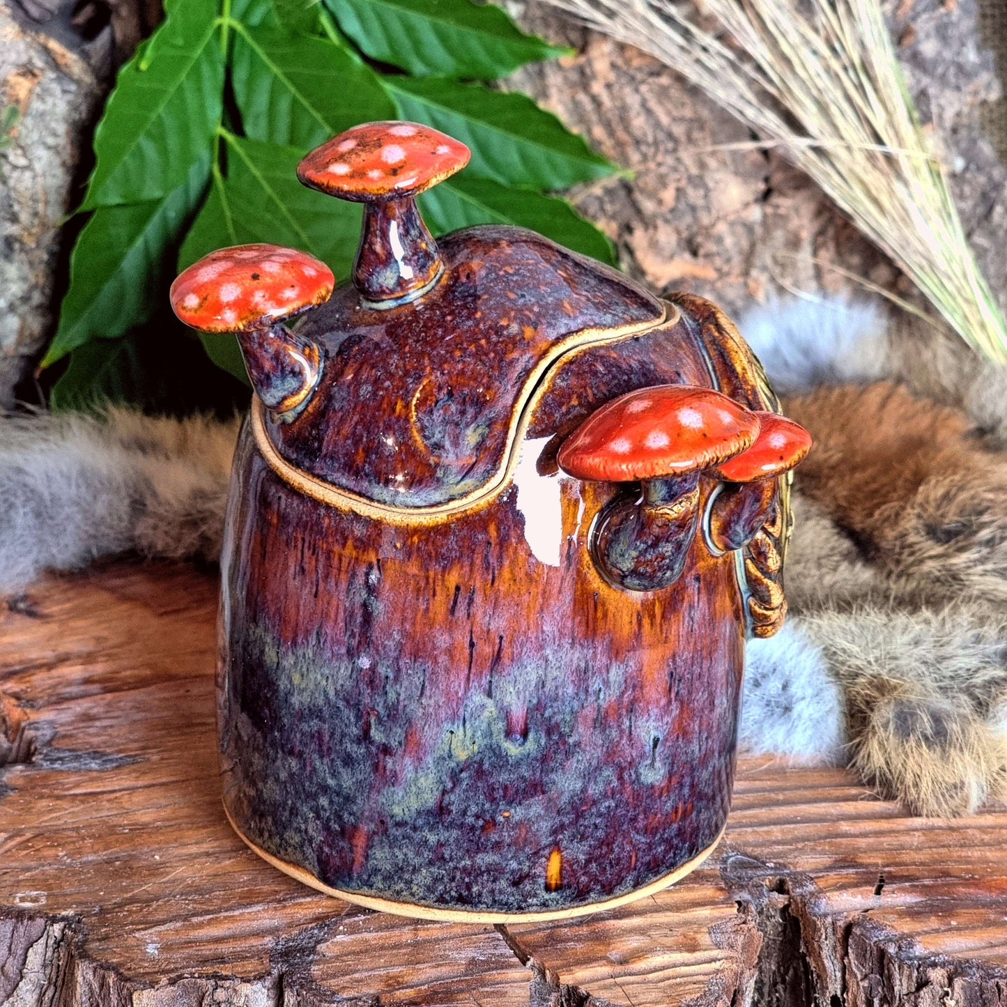 Suikerpotje met Paddenstoelen en Hobbit Deur NR. 4144