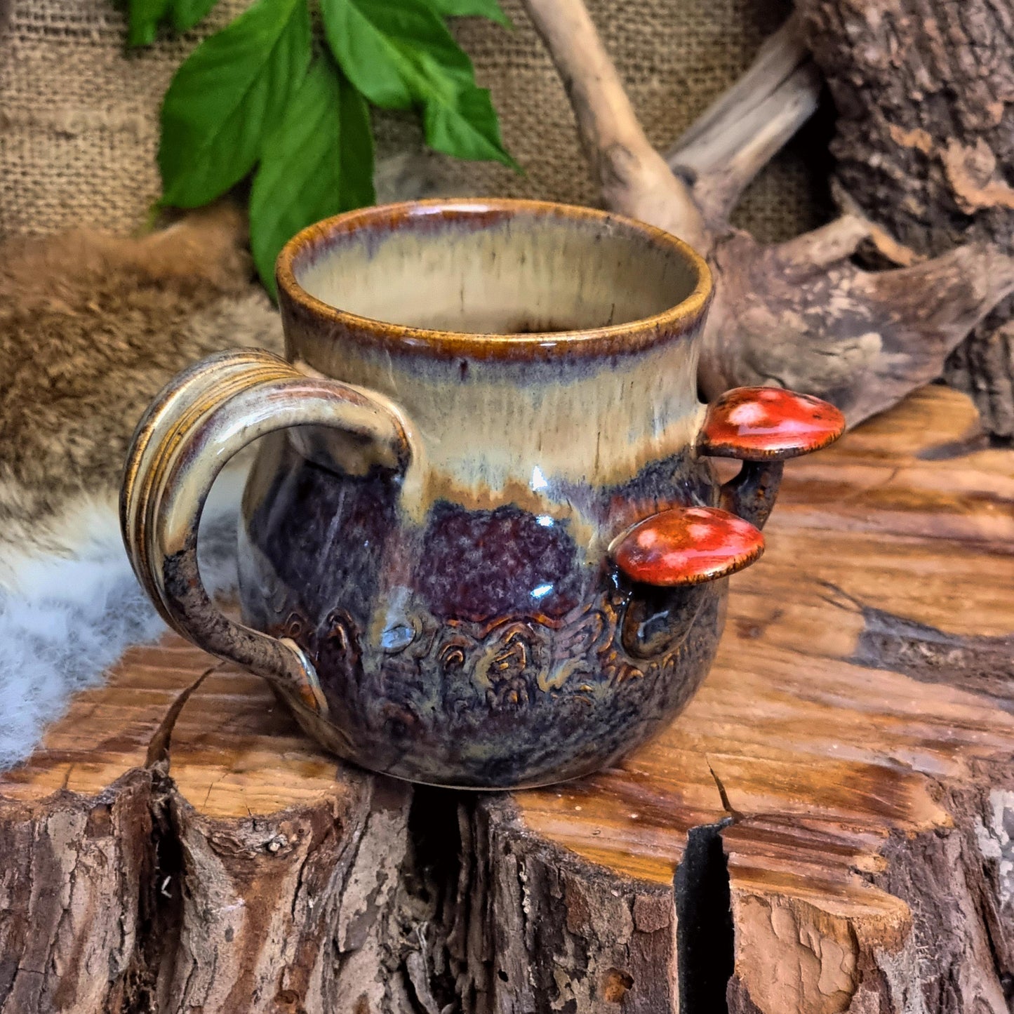 Tasse mit Pilzen NR. 4244
