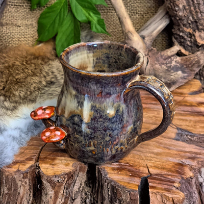 Tasse mit Pilzen NR. 4246