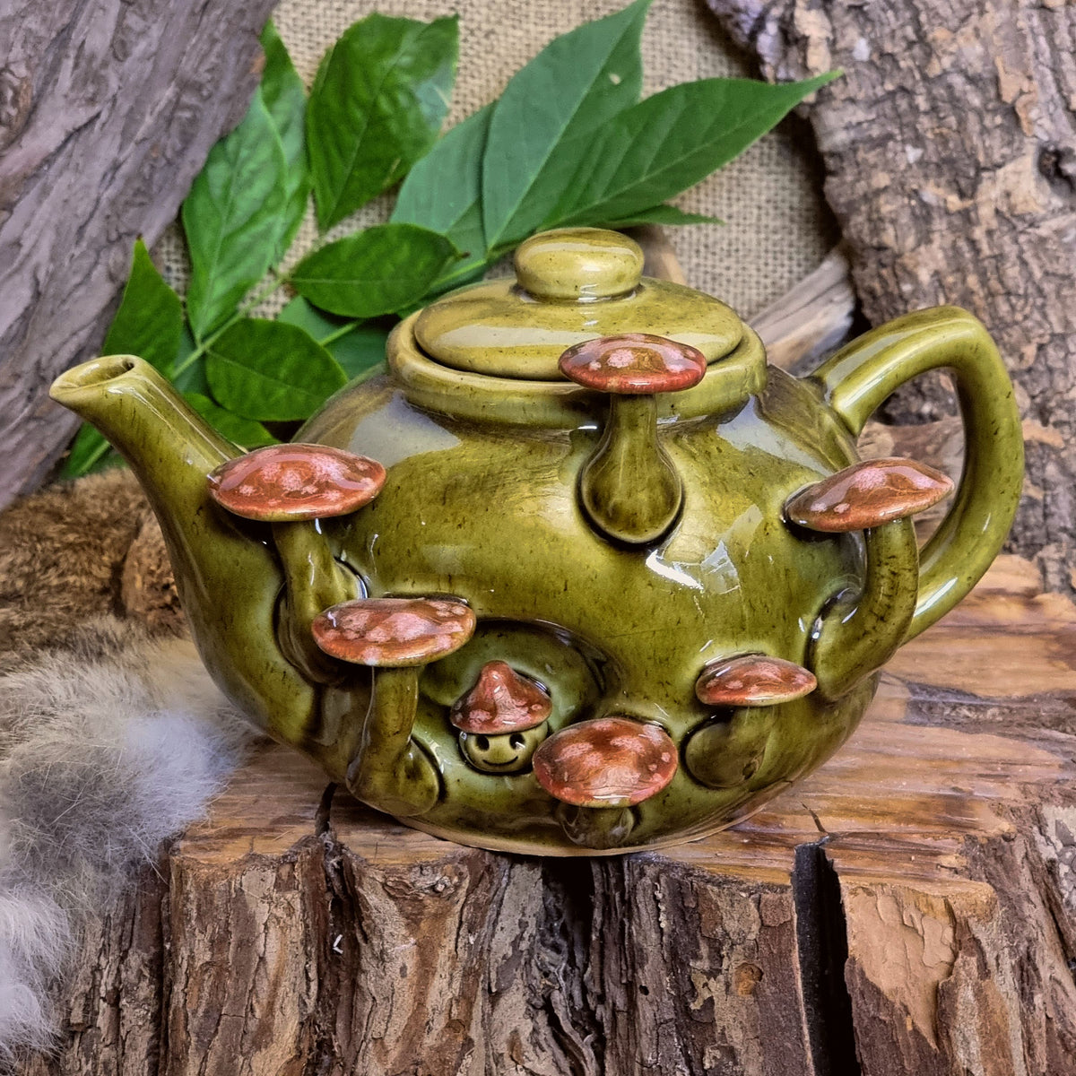 Theepot met Paddenstoelen NR. 4290