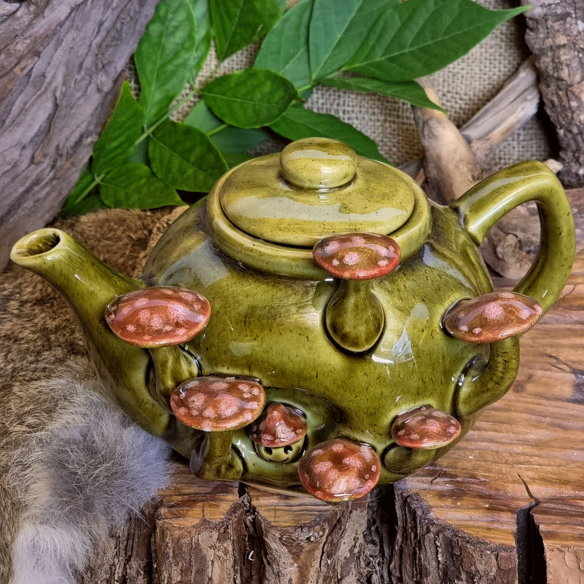 Theepot met Paddenstoelen NR. 4290