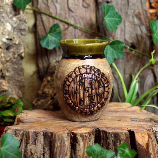 Vase with Hobbit DoorNO. 3501