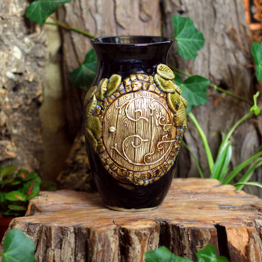Vase with Hobbit DoorNO. 3500