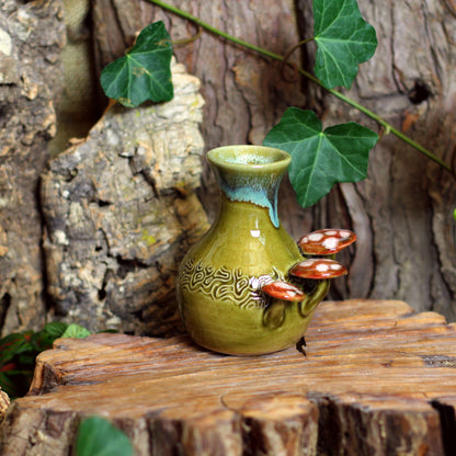 Bottle with Mushrooms NR. 3538