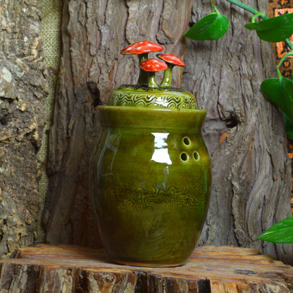 Garlic Pot with Mushrooms No. 3303