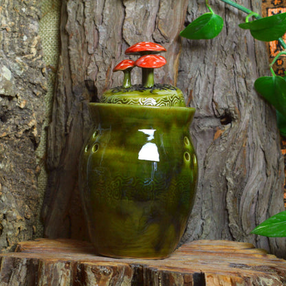 Garlic Pot with Mushrooms No. 3303