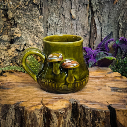 Mok met Paddenstoelen NR. 3177