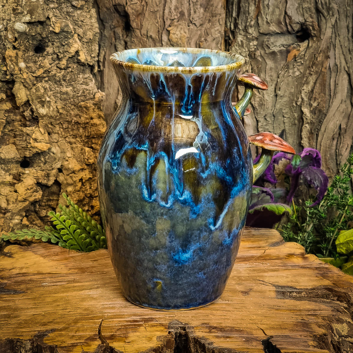 Vaas met Paddenstoelen NR. 3229