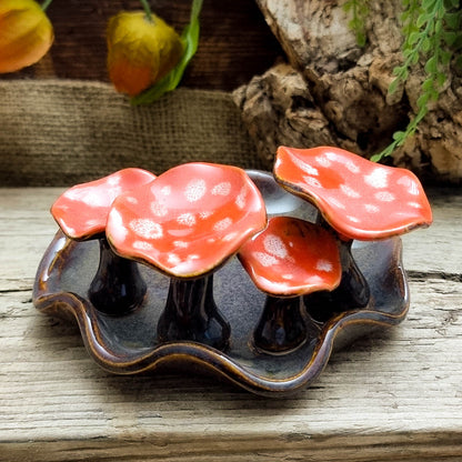 Schoteltje met Paddenstoelen NR. 2234