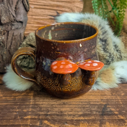 Mug with Mushrooms NR. 2047