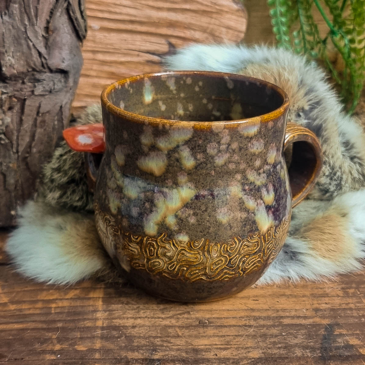 Mug with Mushrooms NR. 2047