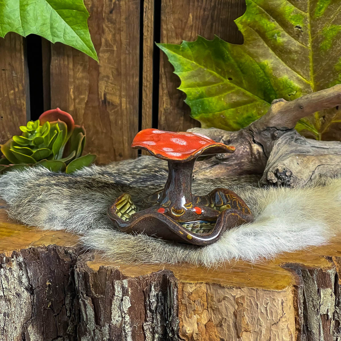 Bowl with Mushrooms NR. 1776