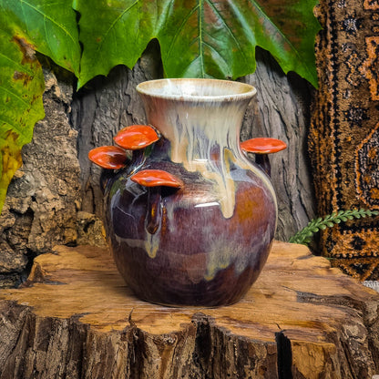 Vaas met Paddenstoelen NR. 3111