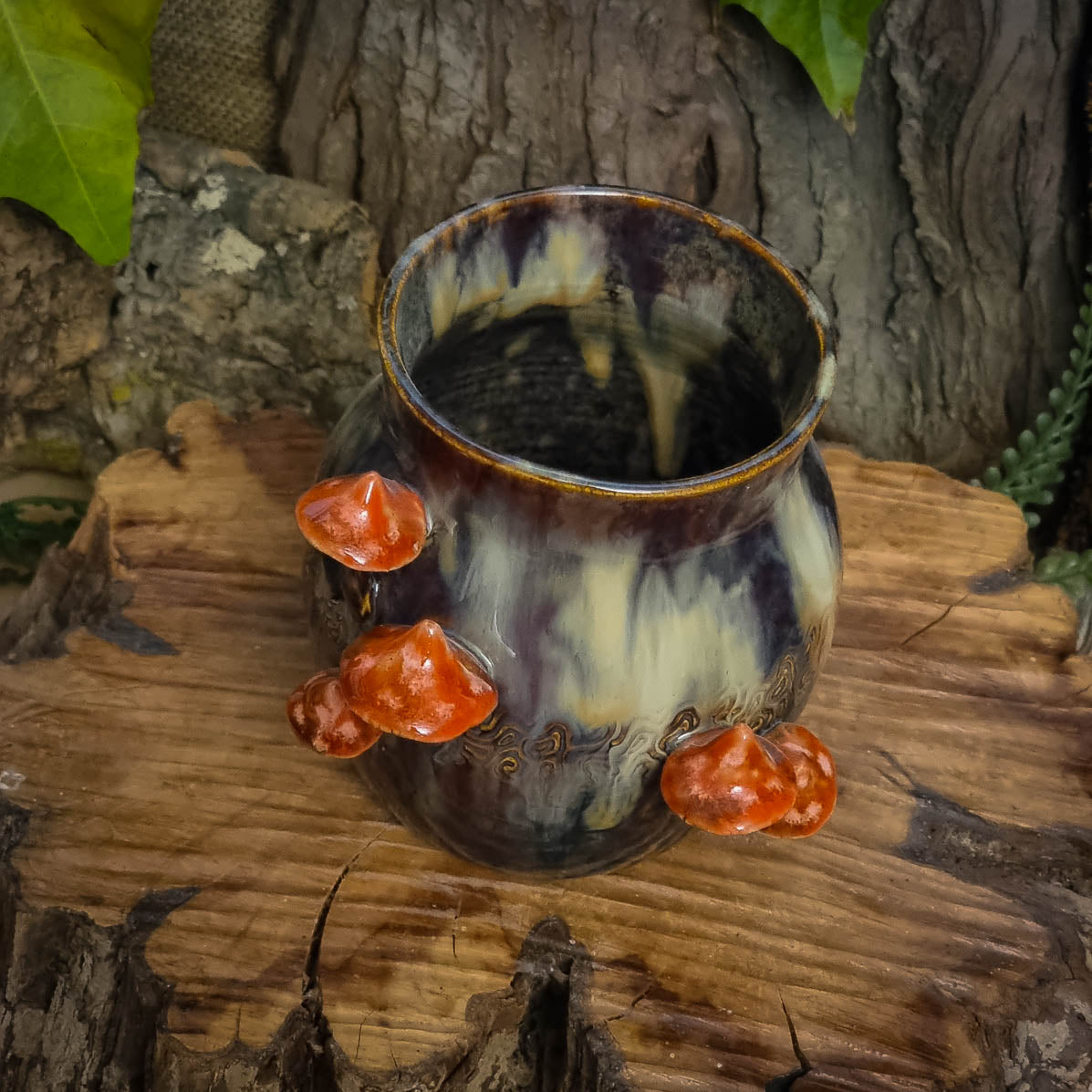 Vaas met Paddenstoelen NR. 3089