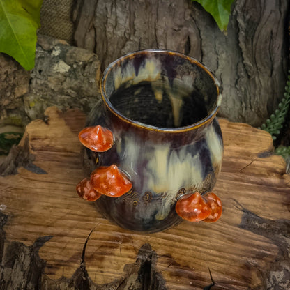 Vaas met Paddenstoelen NR. 3089