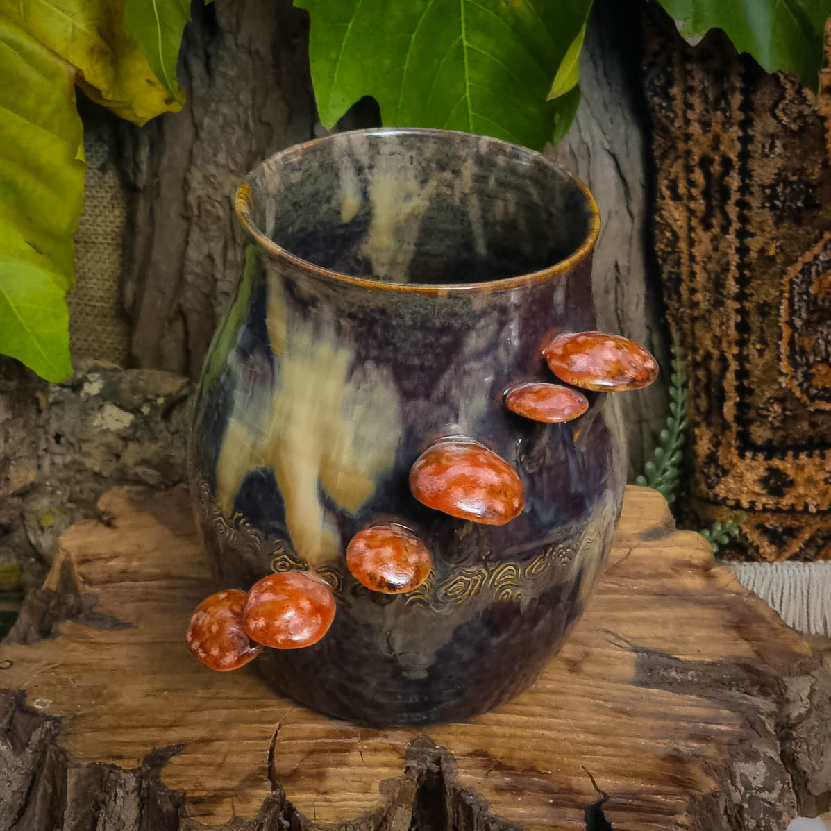 Vaas met Paddenstoelen NR. 3092